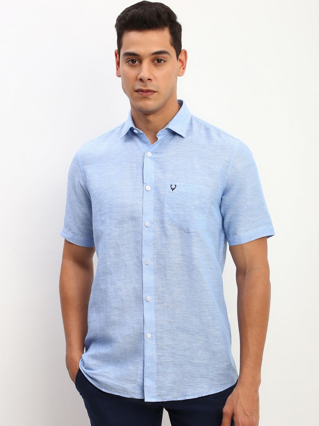 

Allen Solly Men Solid Slim Fit Casual Shirt, Blue