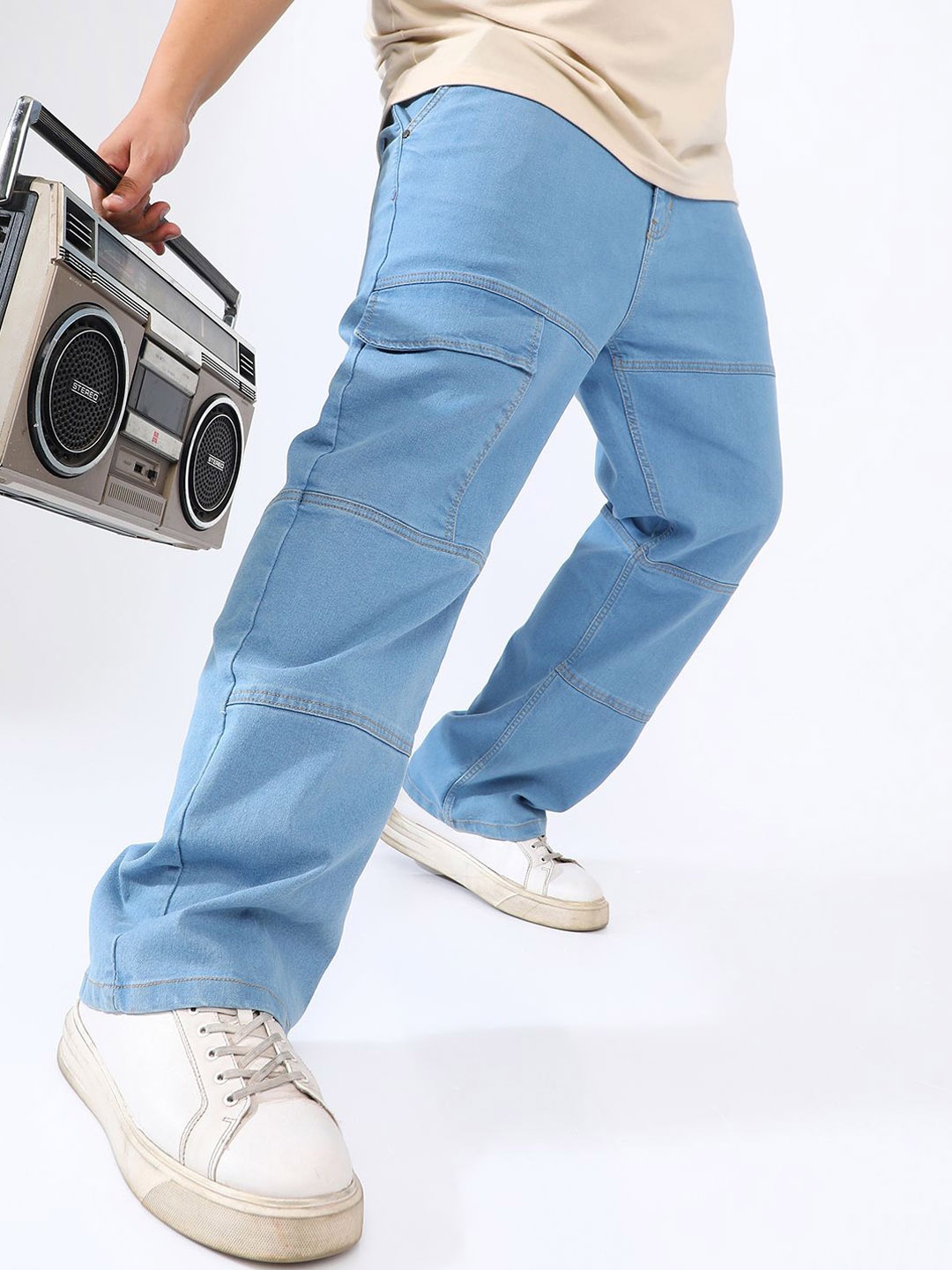 

Instafab Plus Men Plus Size Comfort Relaxed Fit Patch Pocket Stretchable Jeans, Blue