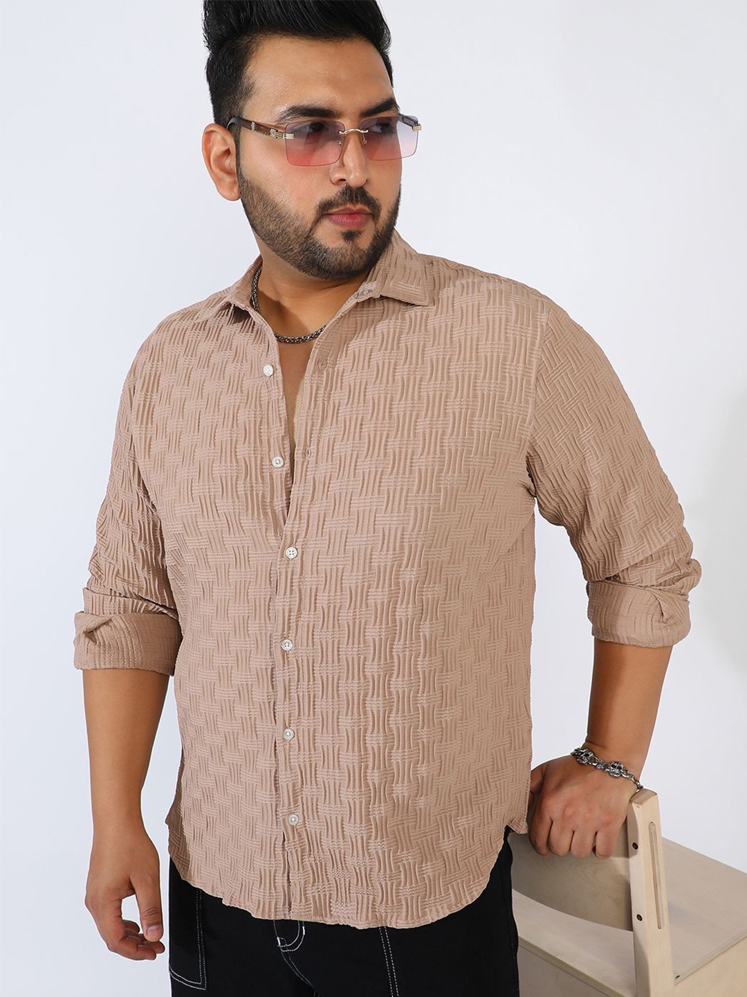 

Instafab Plus Men Plus SIze Comfort Textured Casual Shirt, Beige