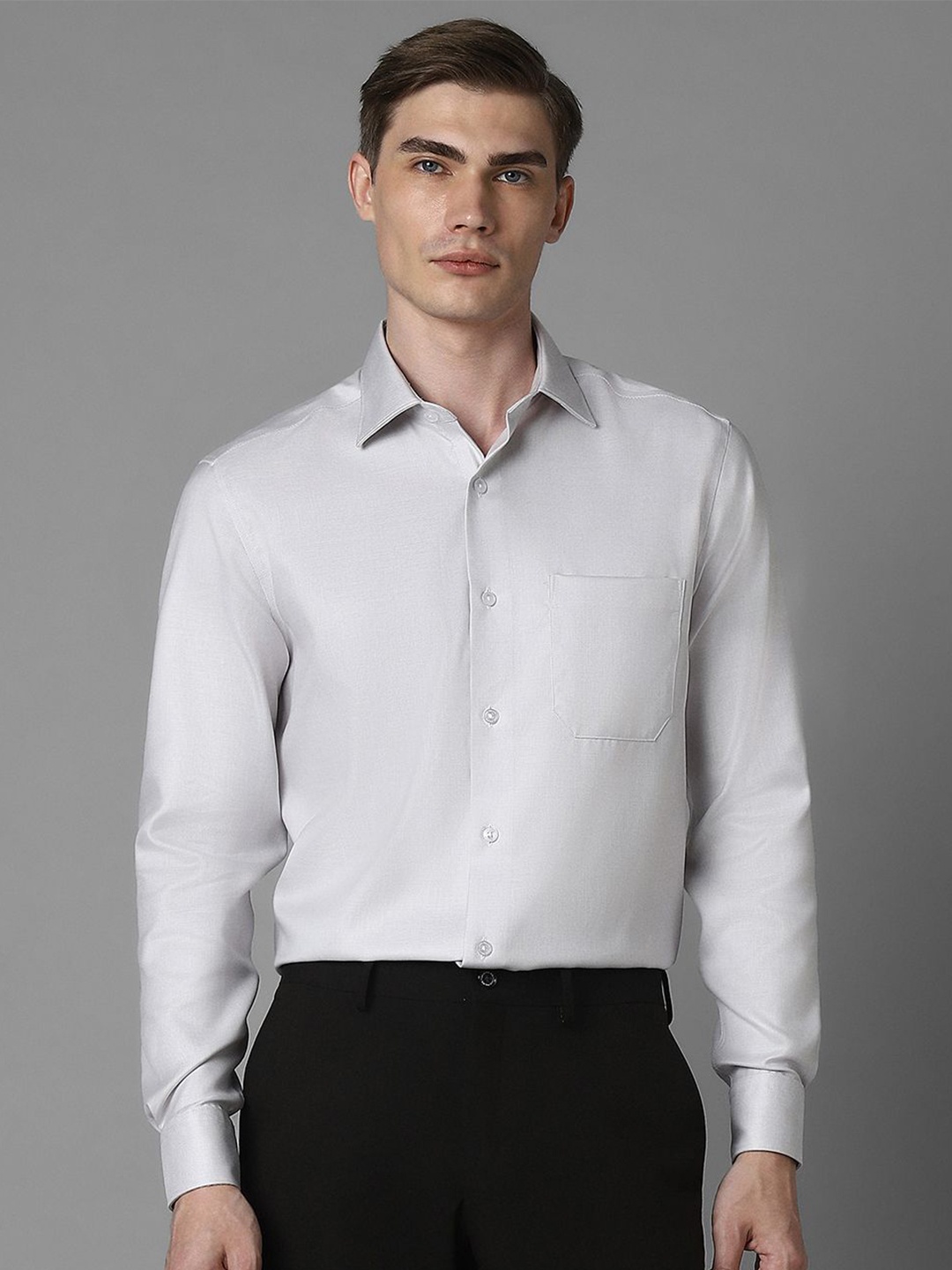 

Louis Philippe Men Solid Spread Collar Formal Classic Fit Shirt, Grey