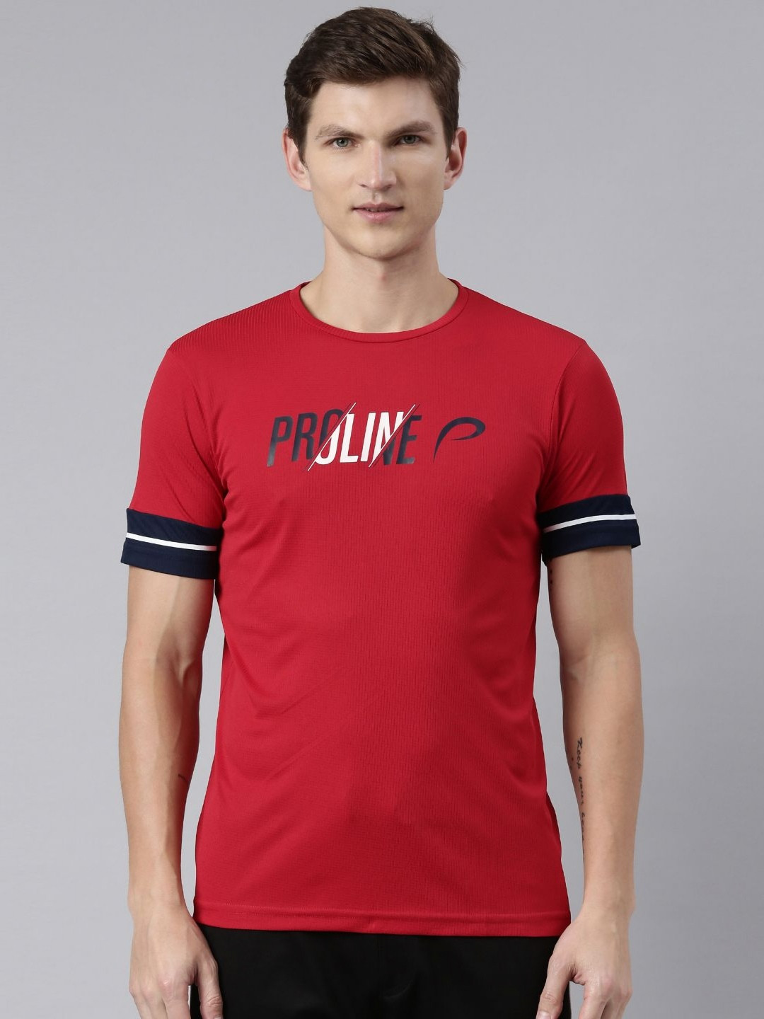 

Proline Men Typography Colourblocked Applique T-shirt, Red