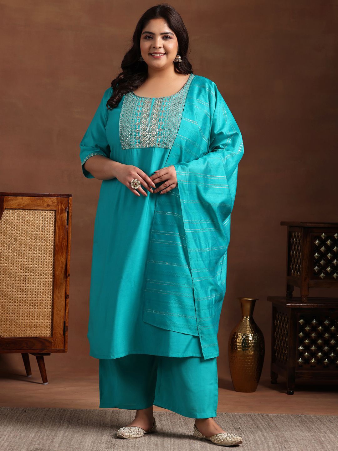 

EXTRA LOVE BY LIBAS Plus Size Yoke Design Sequinned Straight Kurta With Palazzos & Dupatta, Teal