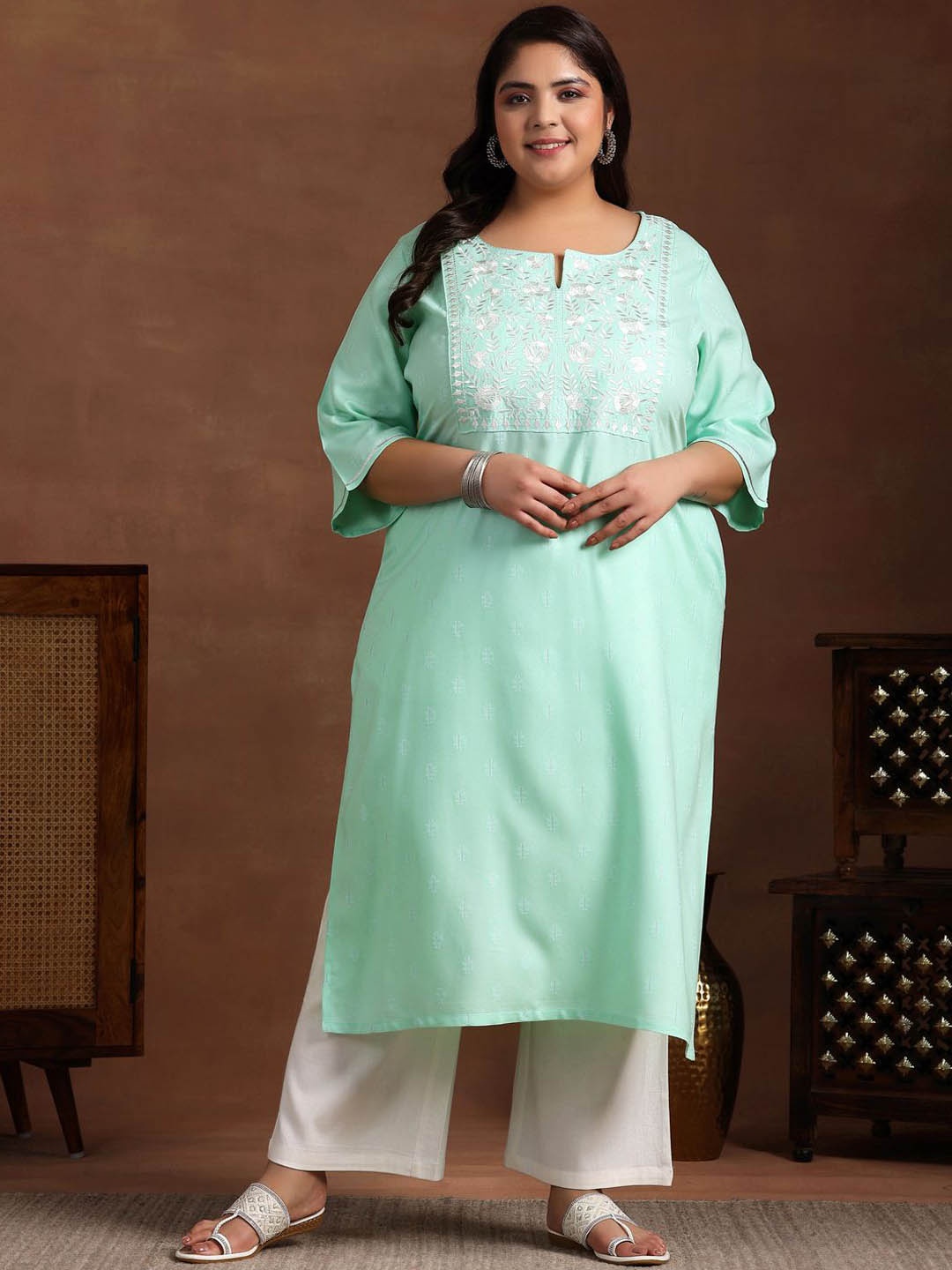 

EXTRA LOVE BY LIBAS Plus Size Floral Embroidered Jacquard Straight Kurta, Blue