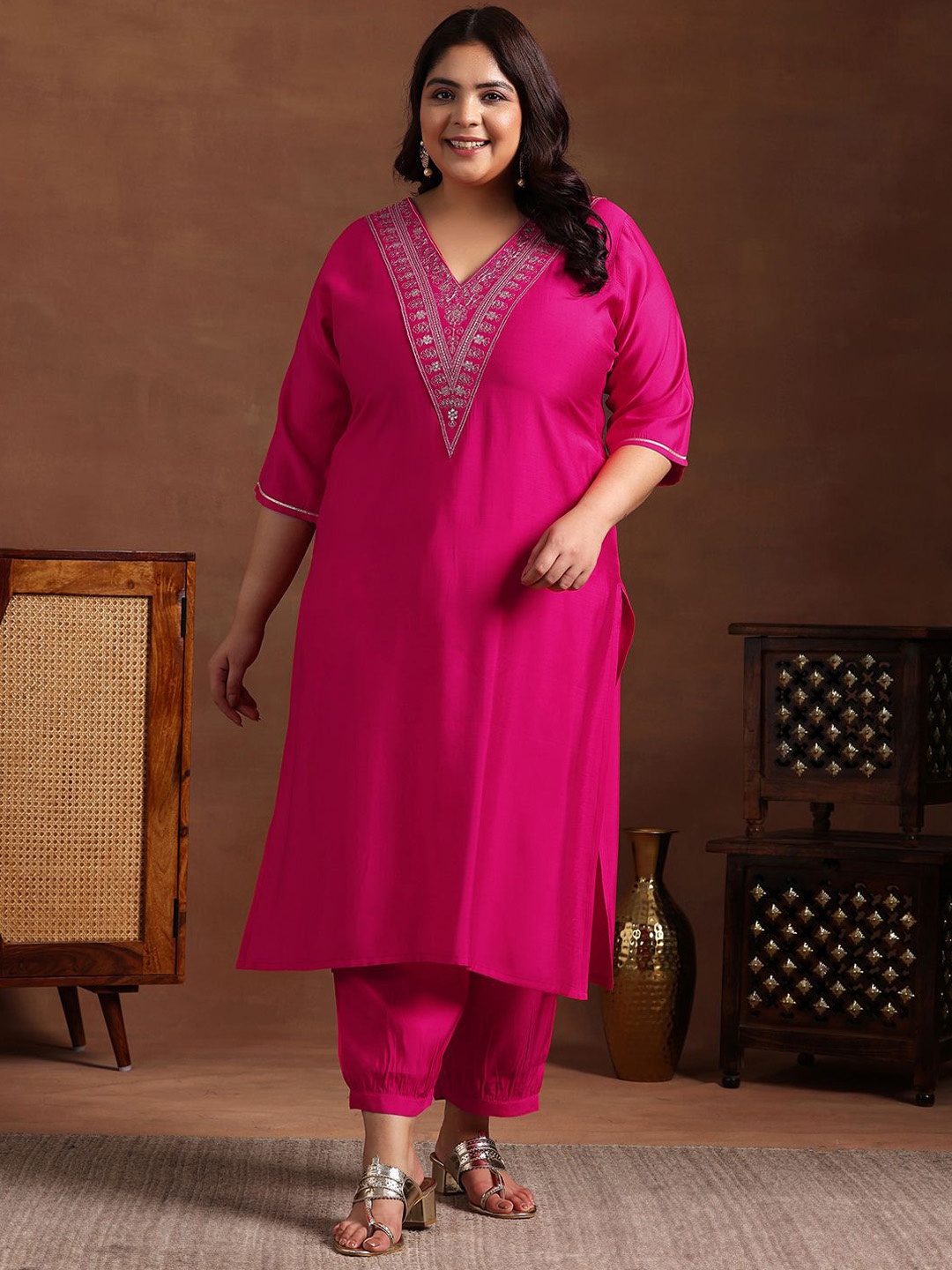 

EXTRA LOVE BY LIBAS Plus Size Ethnic Motifs Yoke Design Sequinned Straight Kurta & Salwar, Pink