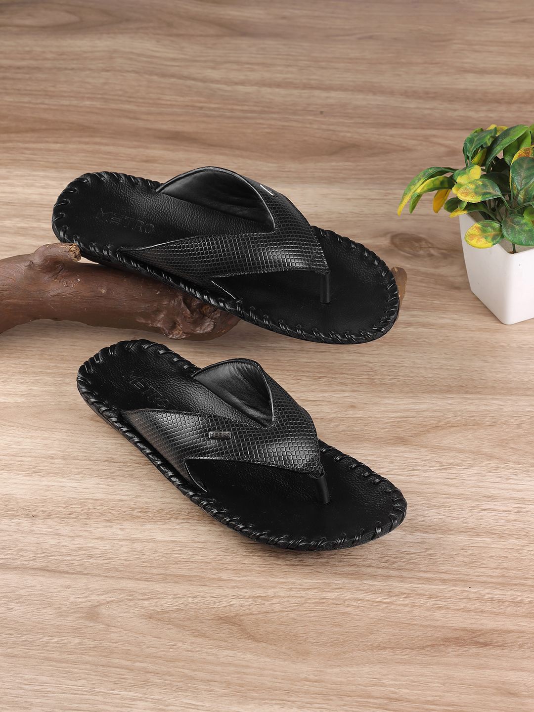 

Metro Men Comfort Sandals, Black