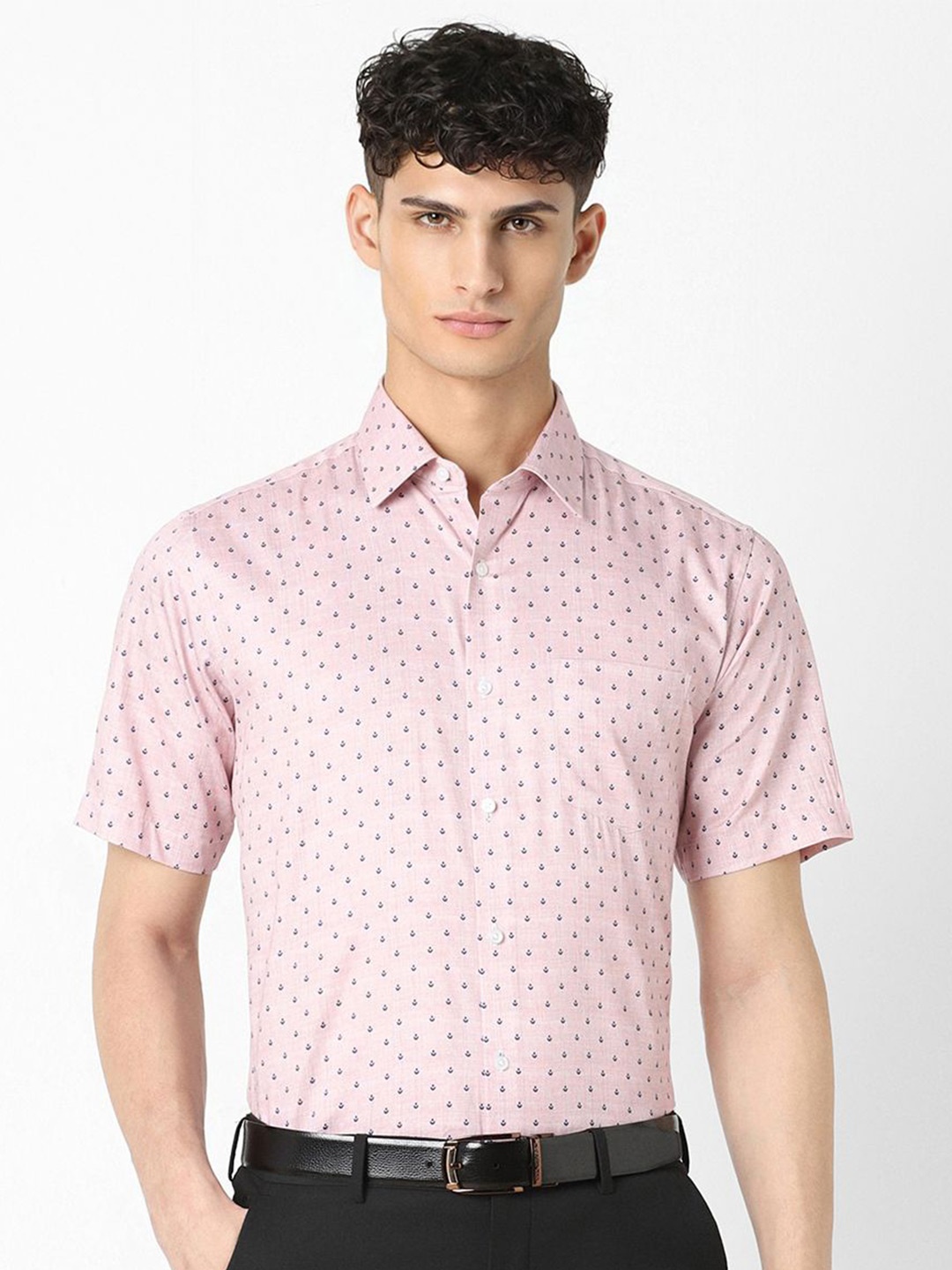 

Van Heusen Men Micro Ditsy Printed Cotton Casual Shirt, Pink