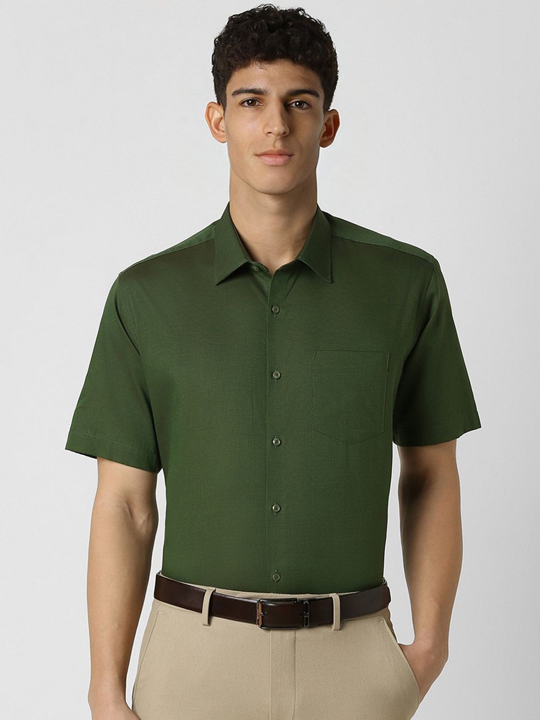 

Van Heusen Men Textured Cotton Formal Shirt, Green