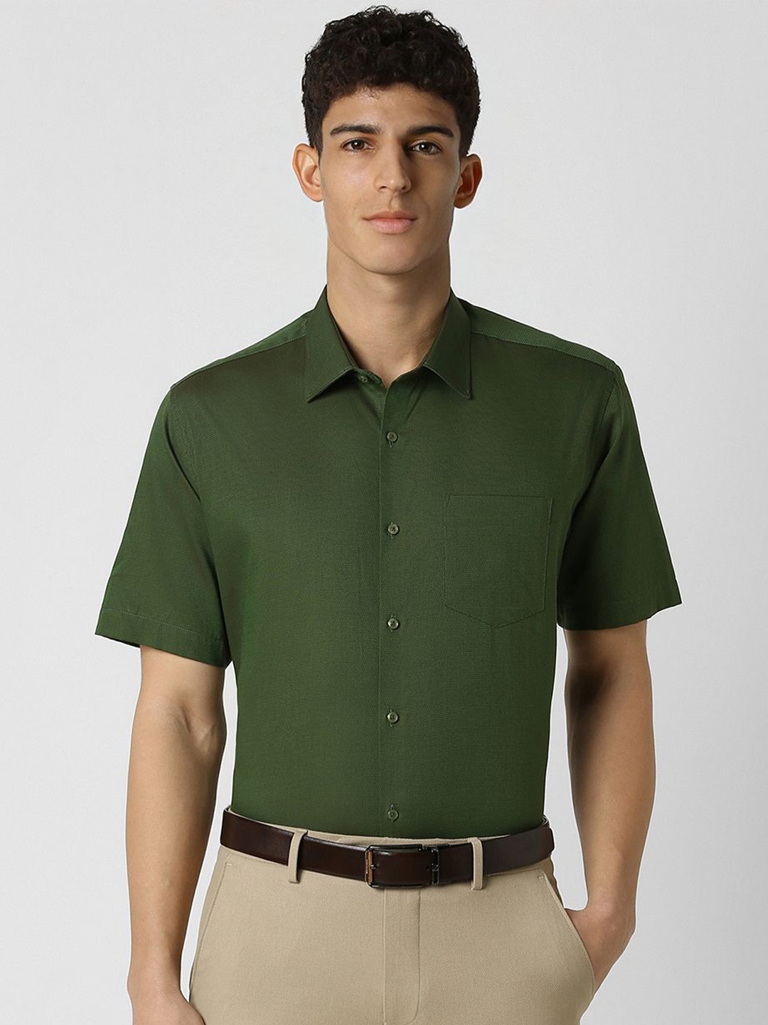 

Van Heusen Men Opaque Textured Spread Collar Party Pure Cotton Shirt, Green