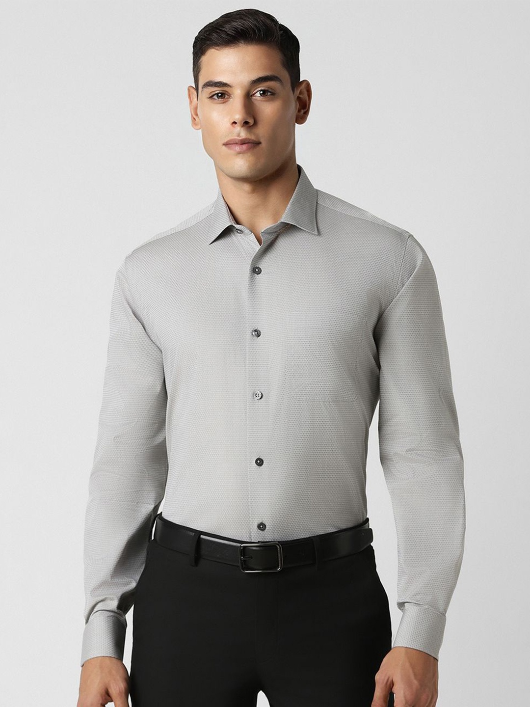 

Van Heusen Men Opaque Checked Spread Collar Formal Pure Cotton Shirt, Grey