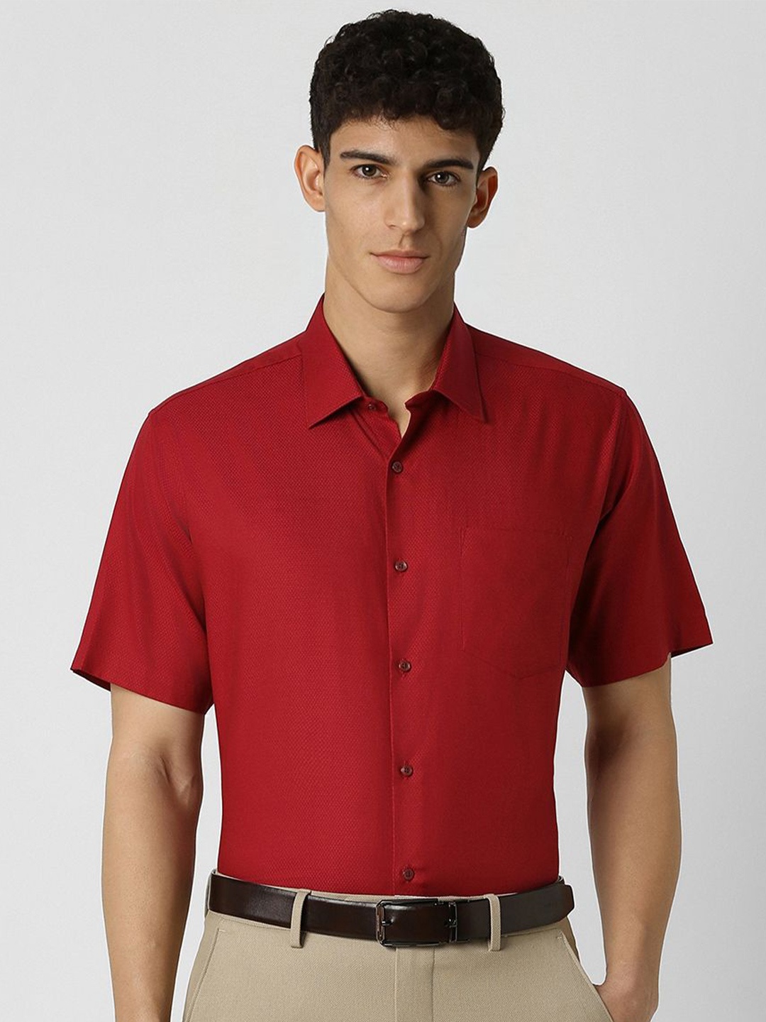 

Van Heusen Men Opaque Textured Spread Collar Party Pure Cotton Shirt, Red