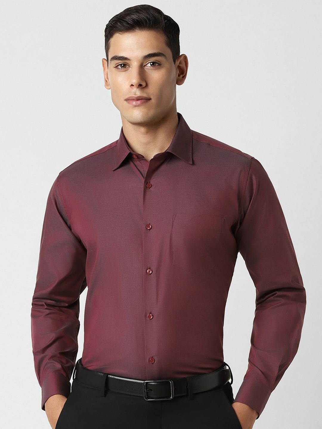 

Van Heusen Men Opaque Solid Spread Collar Party Pure Cotton Shirt, Maroon