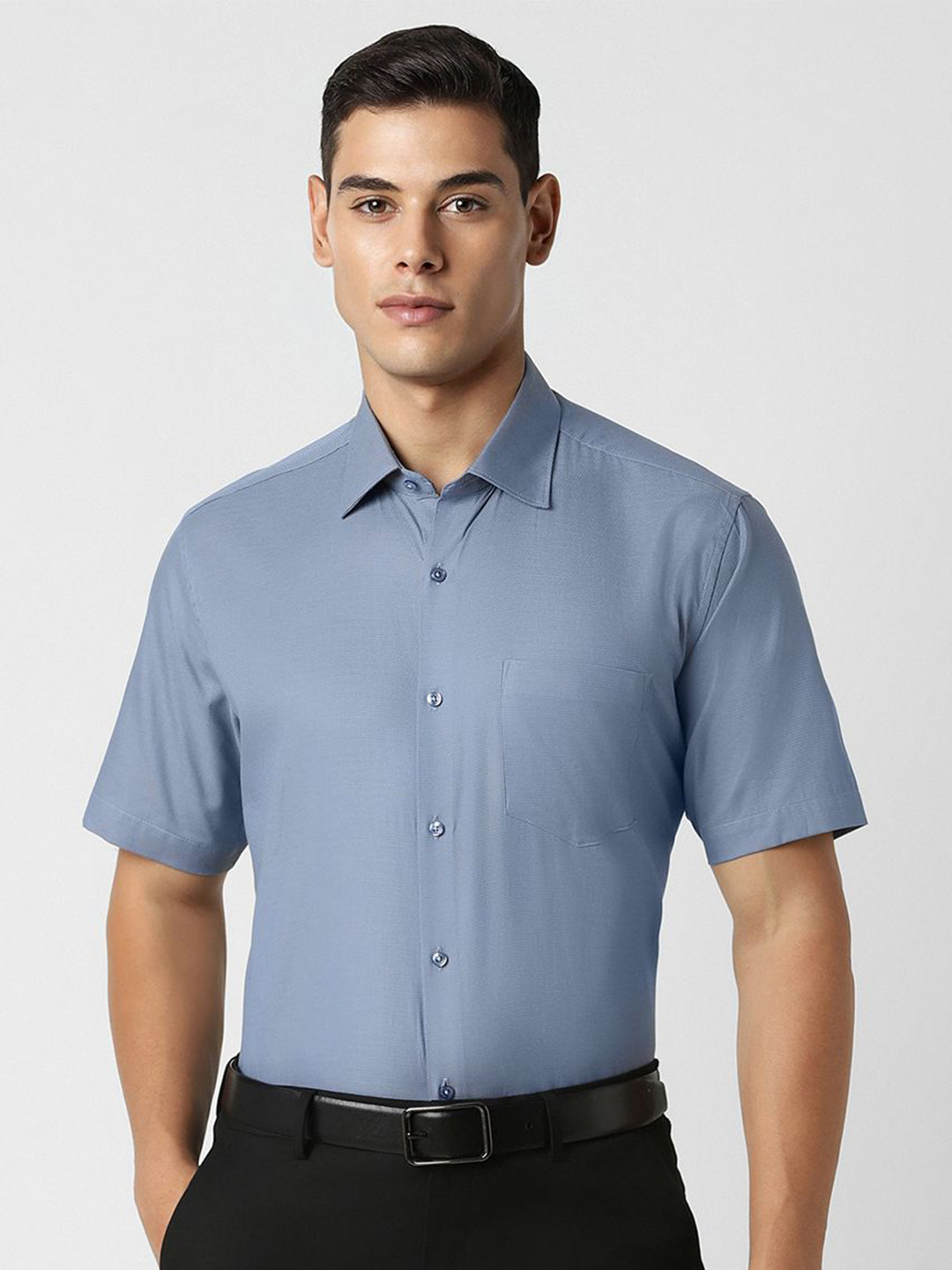 

Van Heusen Men Opaque Solid Spread Collar Party Pure Cotton Shirt, Blue
