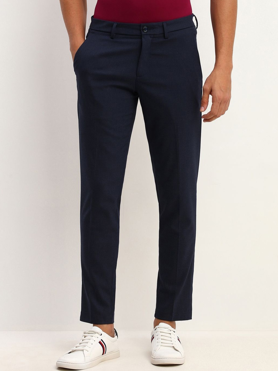 

Allen Solly Men Slim Fit Trousers, Navy blue