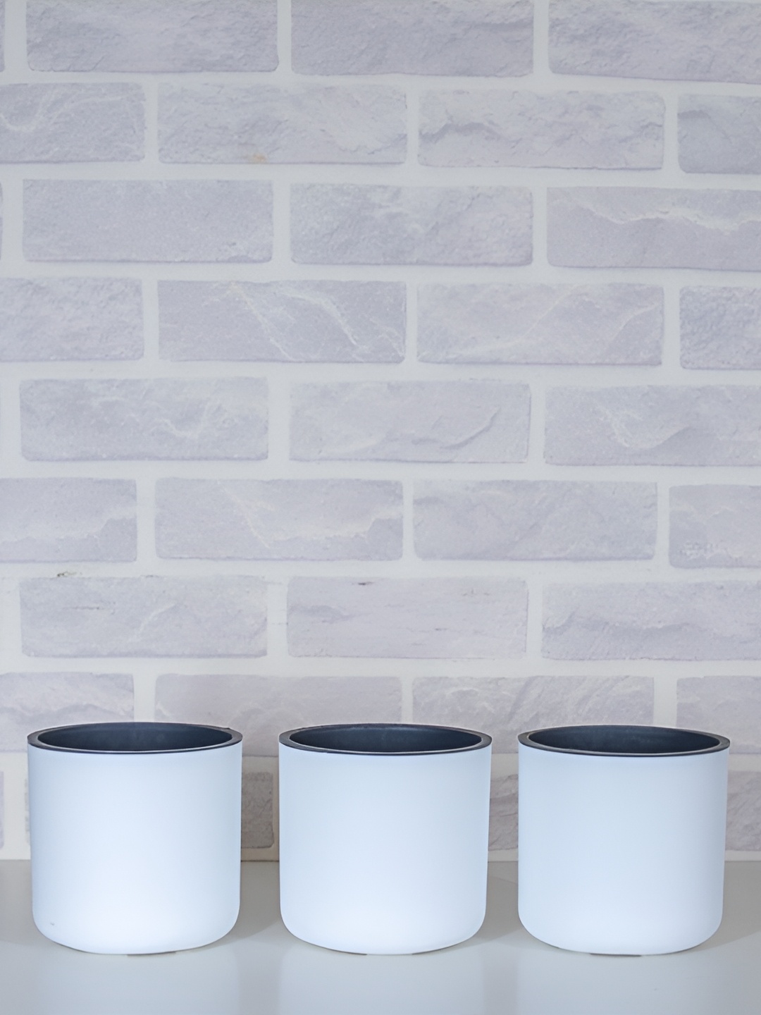 

Craftter White 3 Pieces Round Planters