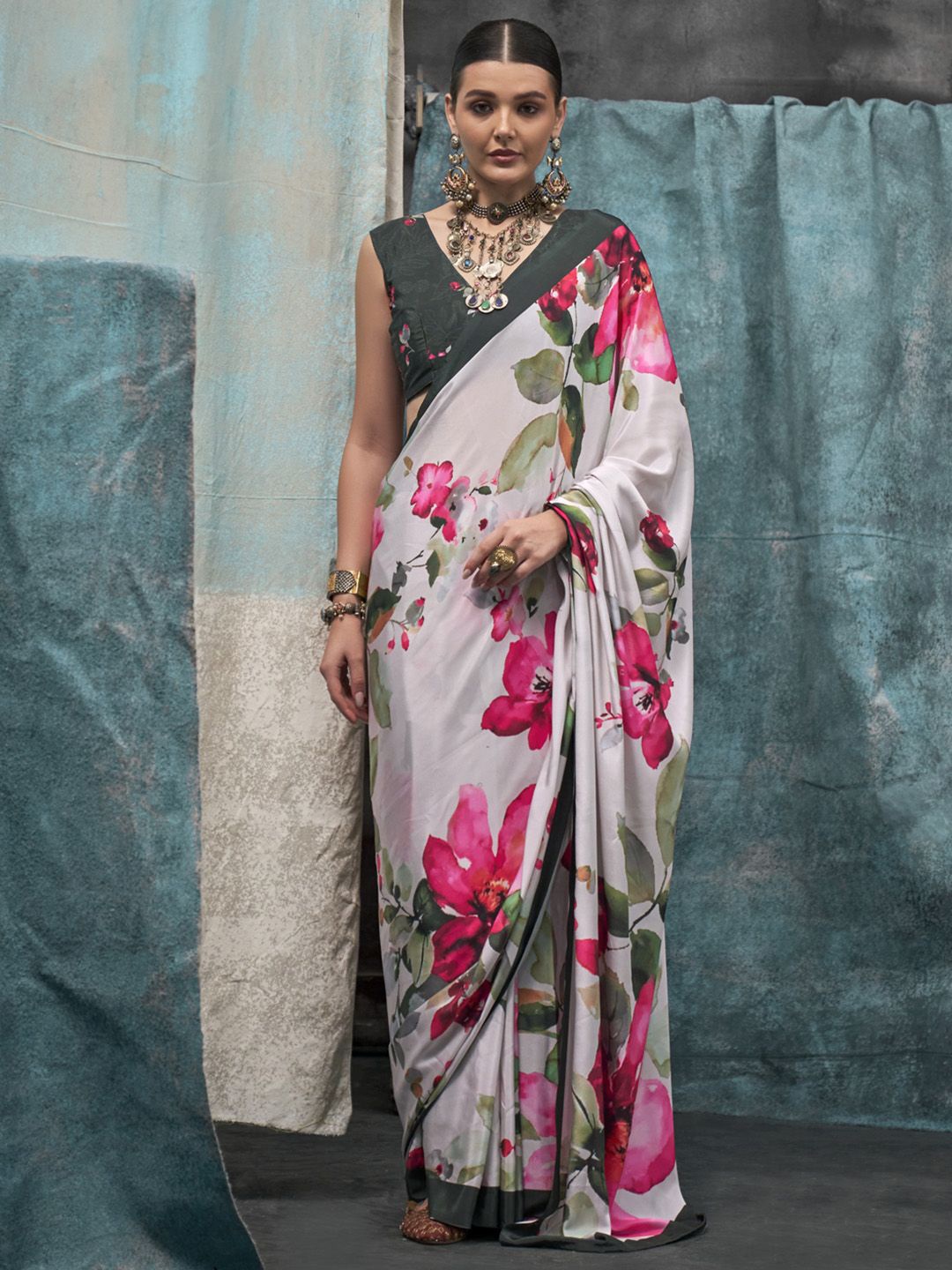 

Ishin Floral Satin Saree, Grey