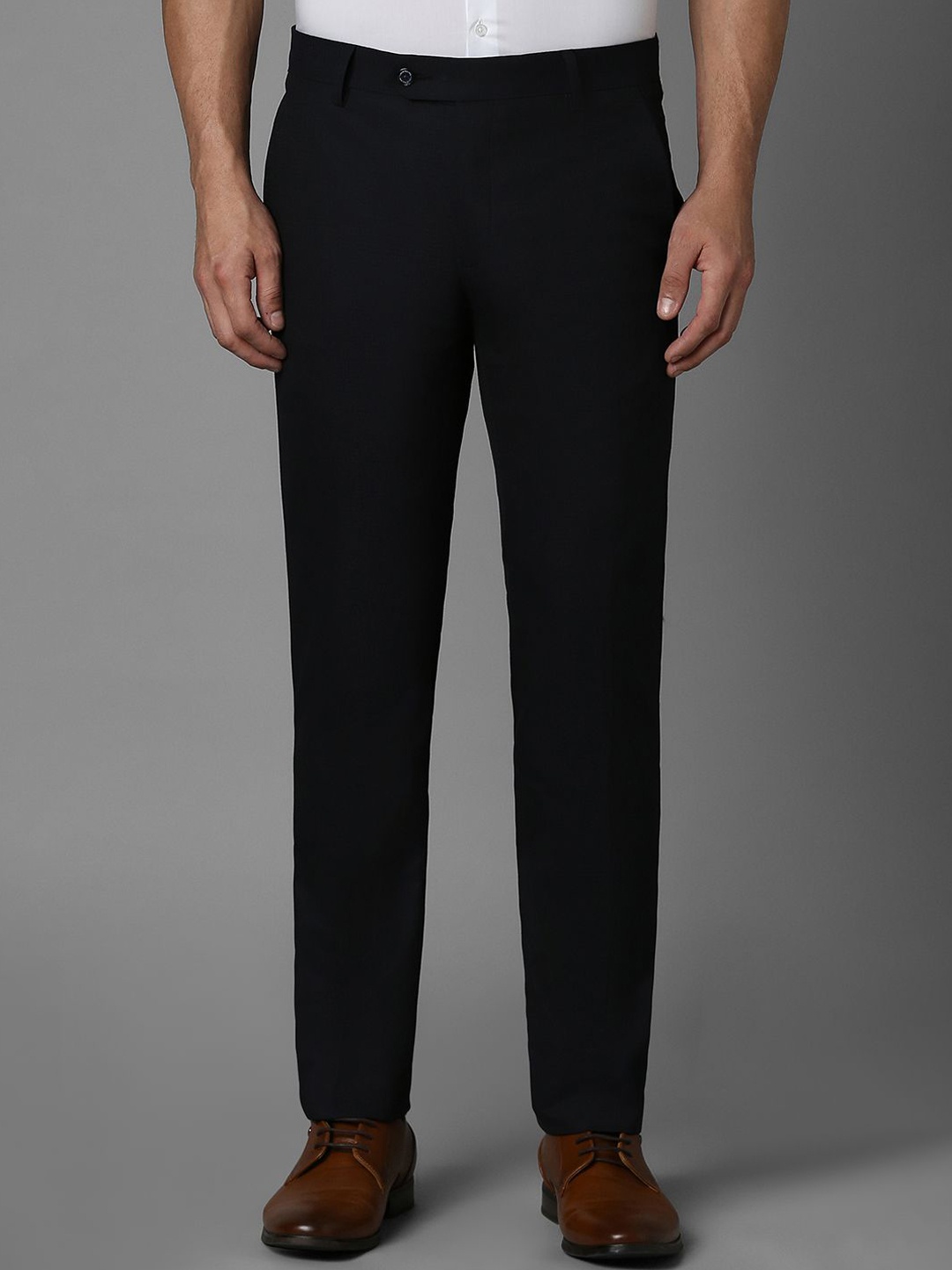 

Louis Philippe Men Slim Fit Mid-Rise Formal Trousers, Black