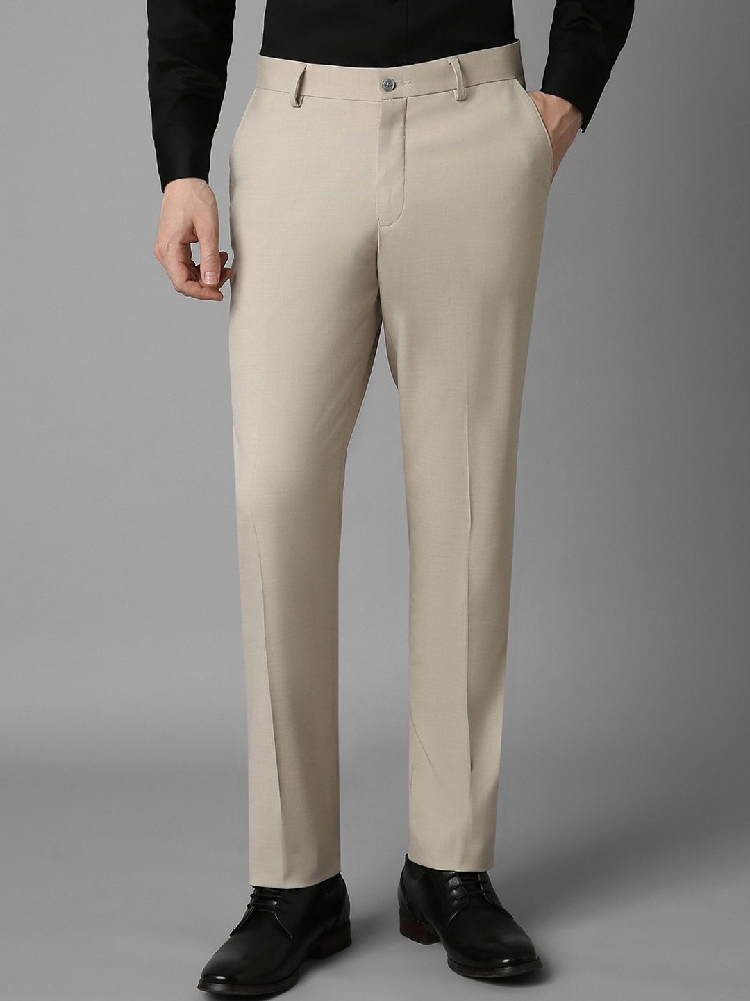 

Louis Philippe Men Slim Fit Formal Trousers, Khaki