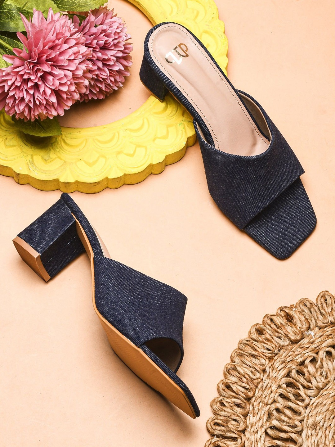 

Try Me Block Heel Sandal, Navy blue
