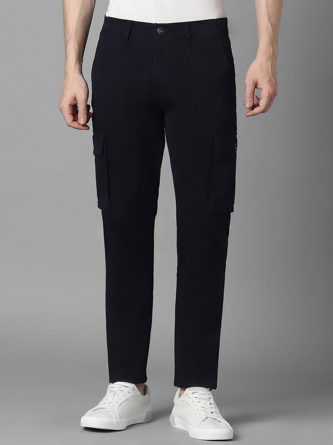 

Louis Philippe Jeans Men Slim Fit Cargos Trousers, Navy blue