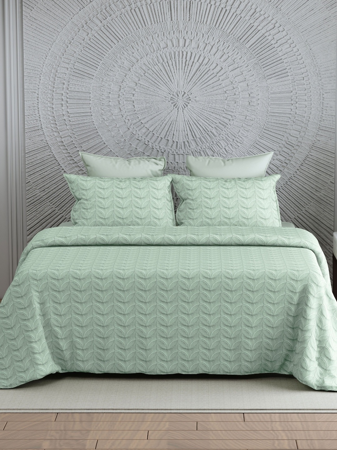 

Labham Rangriti Pistachio Quilted Cotton Double King Bed Cover & 2 Pillow Covers Set, Green