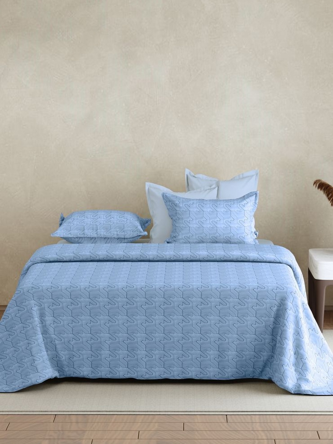 

LABHAM Blue Quilted Double King Bed Cover With 2 Pillow Covers