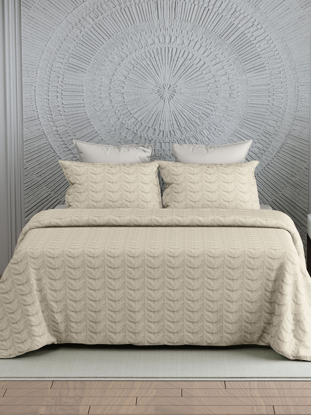 

LABHAM Beige Quilted Double King Bed Cover With 2 Pillow Covers