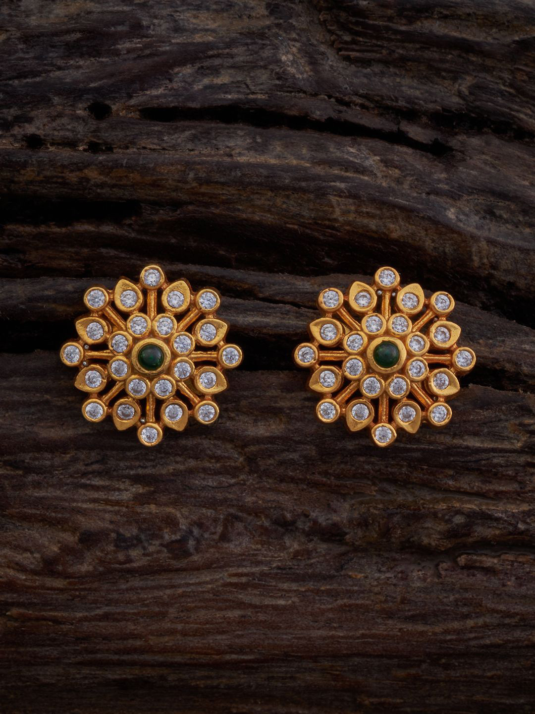 

Kushal's Fashion Jewellery Gold-Plated Stone-Studded 92.5 Silver Studs Earrings