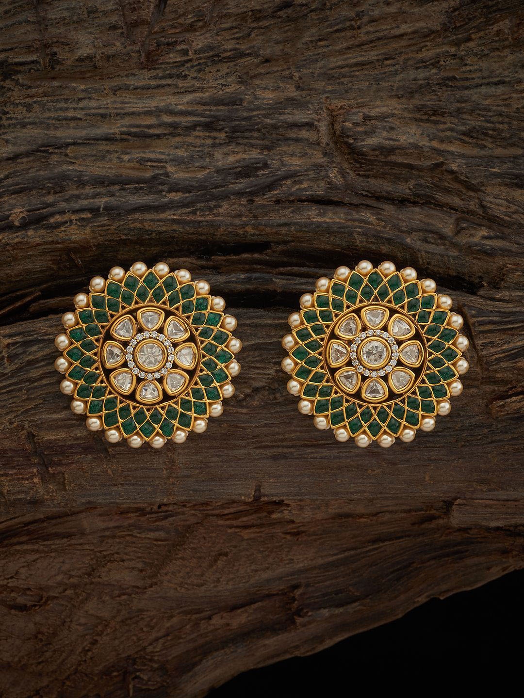 

Kushal's Fashion Jewellery Gold Plated Kundan Classic Stud Earrings