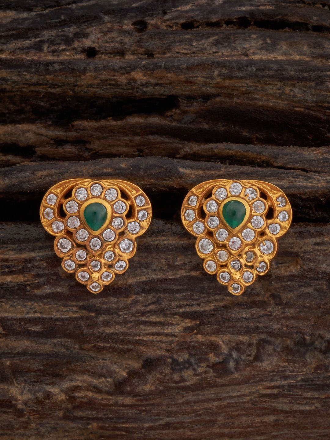 

Kushal's Fashion Jewellery Gold-Plated Stone-Studded 92.5 Silver Studs Earrings