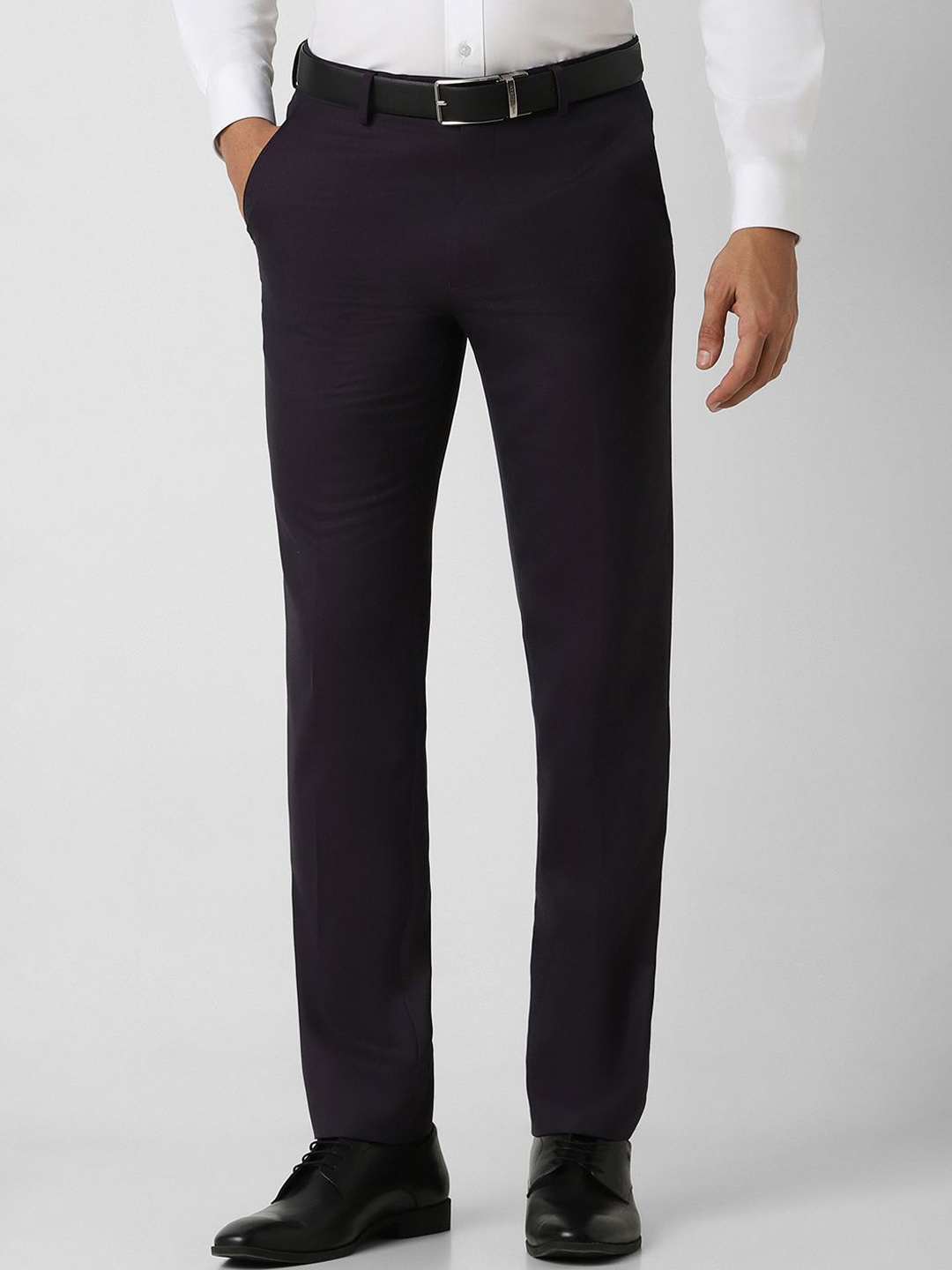

Van Heusen Men Slim Fit Trousers, Purple