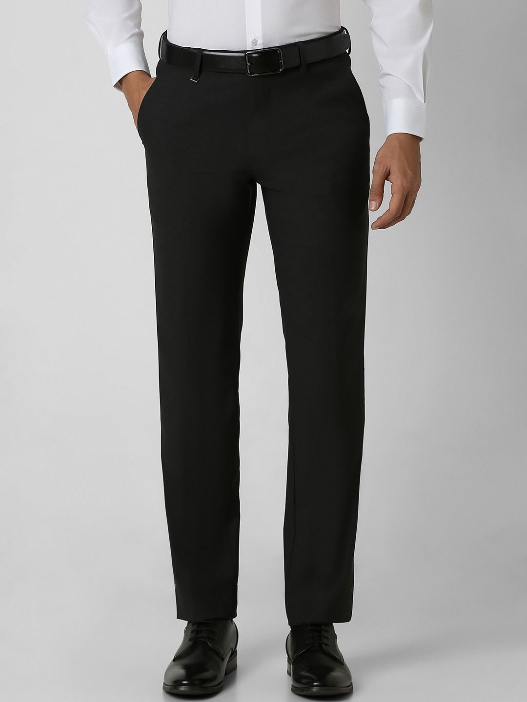 

Van Heusen Men Slim Fit Trousers, Black