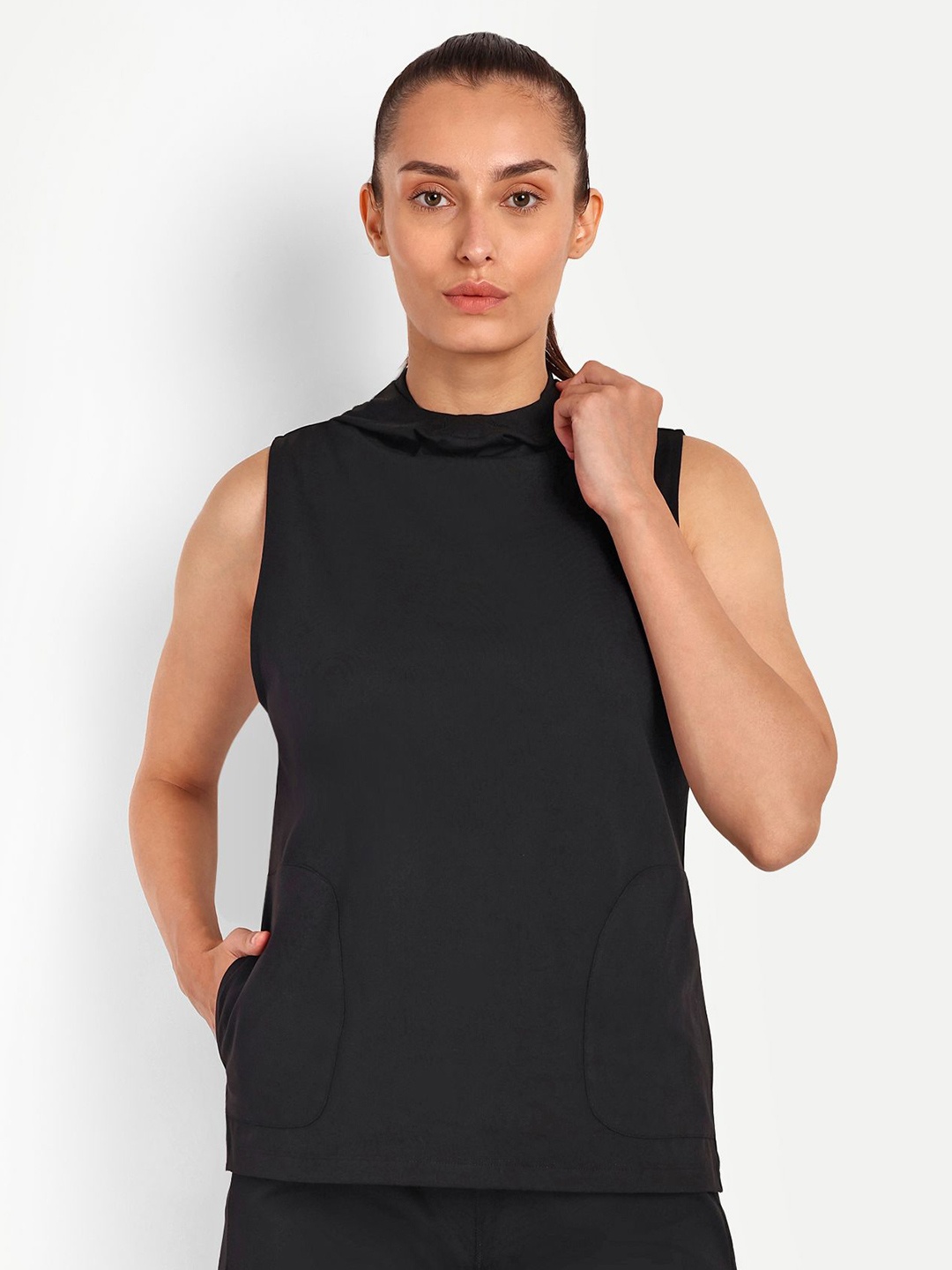 

PANDORNA Top, Black