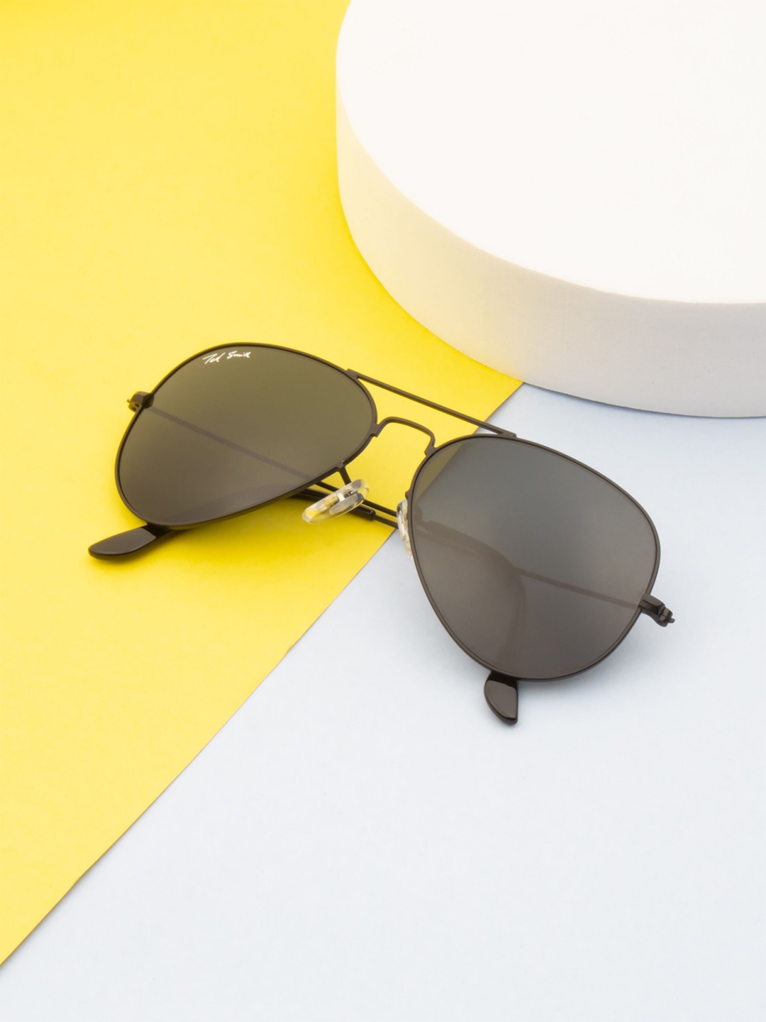 

Ted Smith Unisex Aviator Sunglasses with UV Protected Lens, Black
