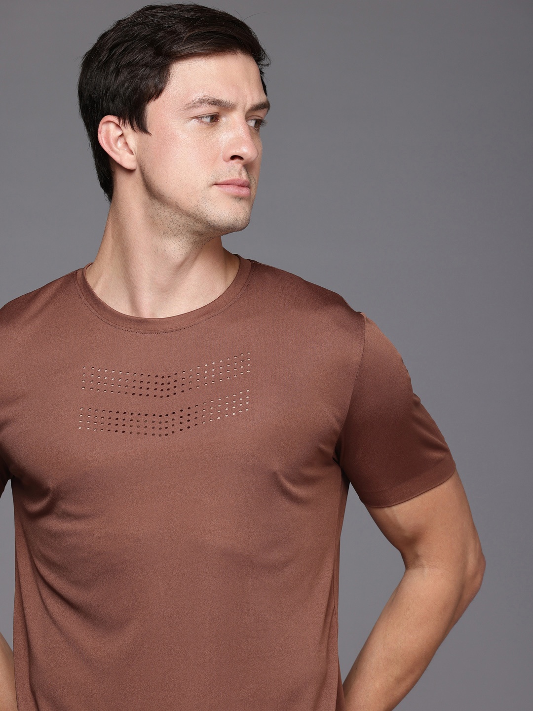 

HRX by Hrithik Roshan Performancebonded Rapid Dry Training T-shirt, Brown