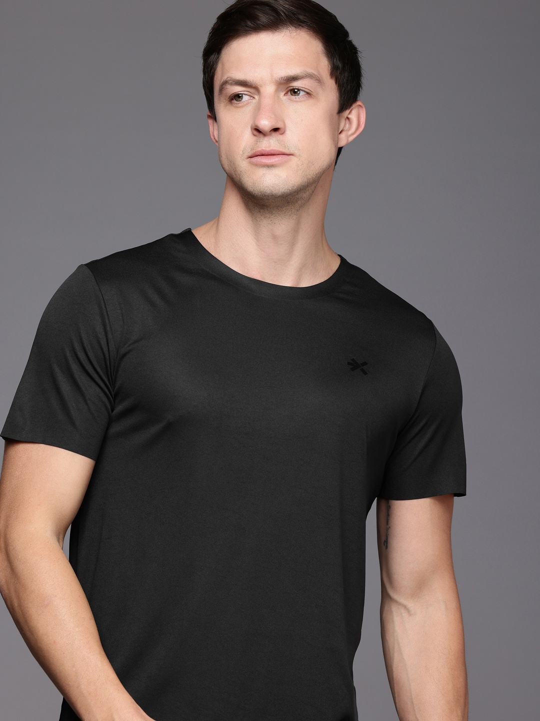 

HRX by Hrithik Roshan Performancebonded Rapid Dry Training T-shirt, Black