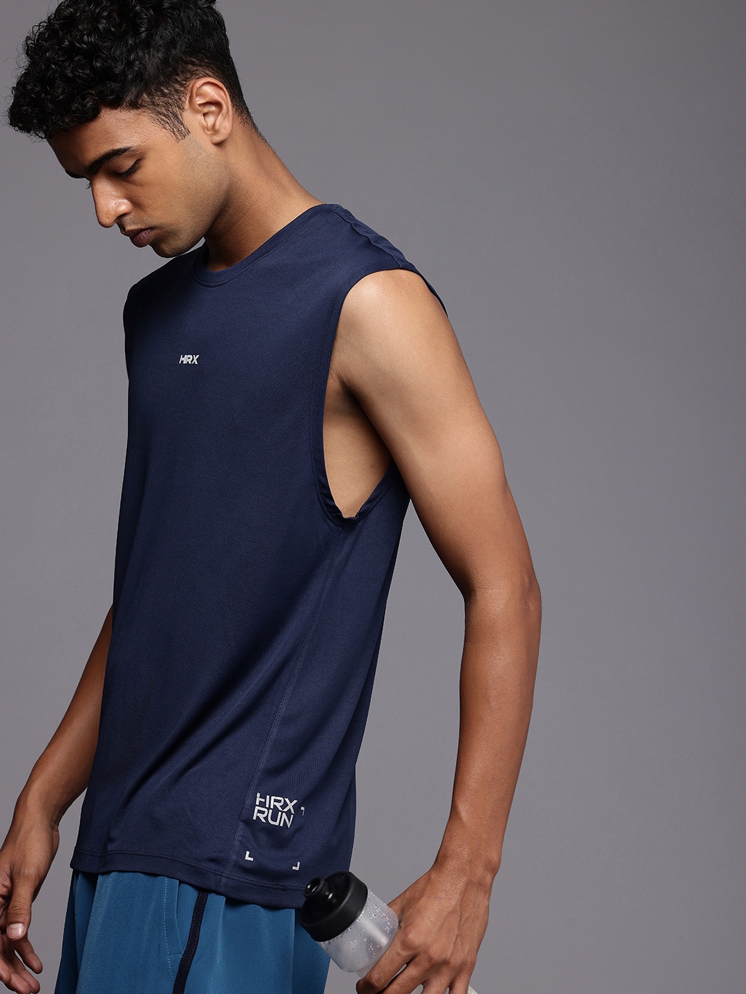 

HRX by Hrithik Roshan PERFORMANCEBONDED Rapid-Dry Running T-shirt, Navy blue