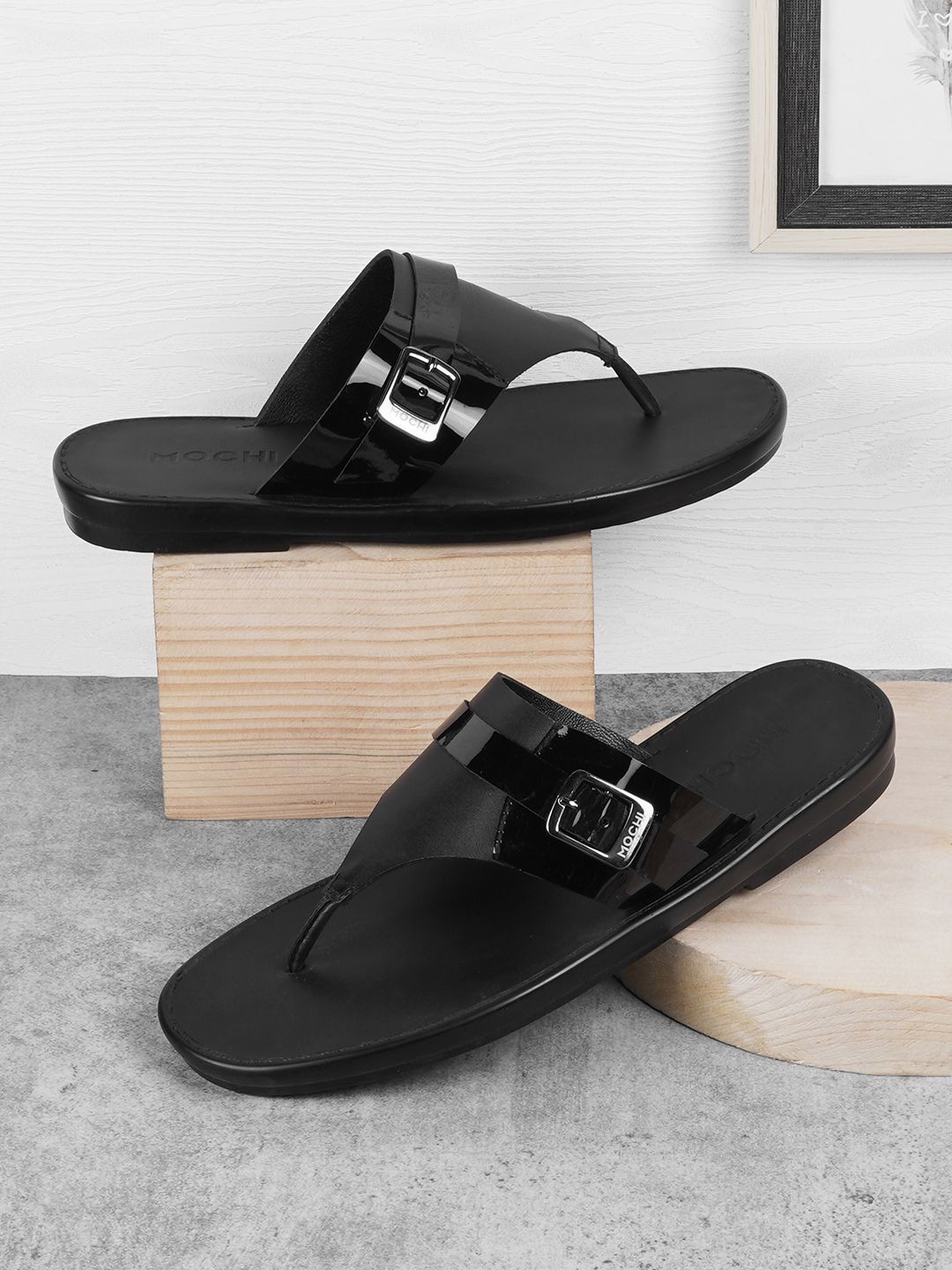 

Mochi Men Comfort Sandals, Black