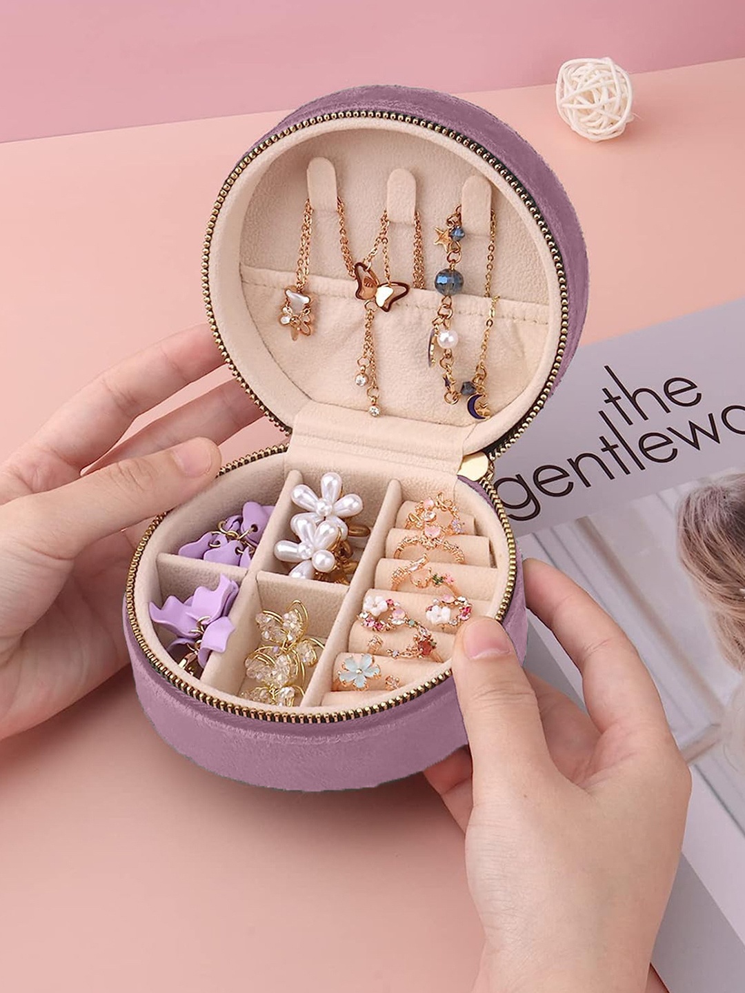 

Cortina Purple Zipper Portable Jewellery Storage Organiser