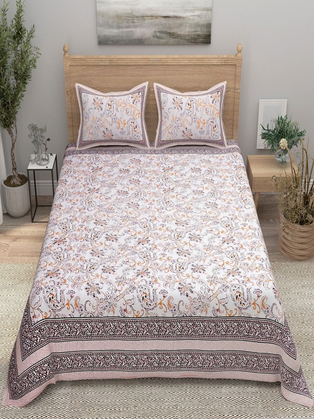 

Aura Beige & White Printed 144 TC Pure Cotton Double King Bedsheet With 2 Pillow Covers