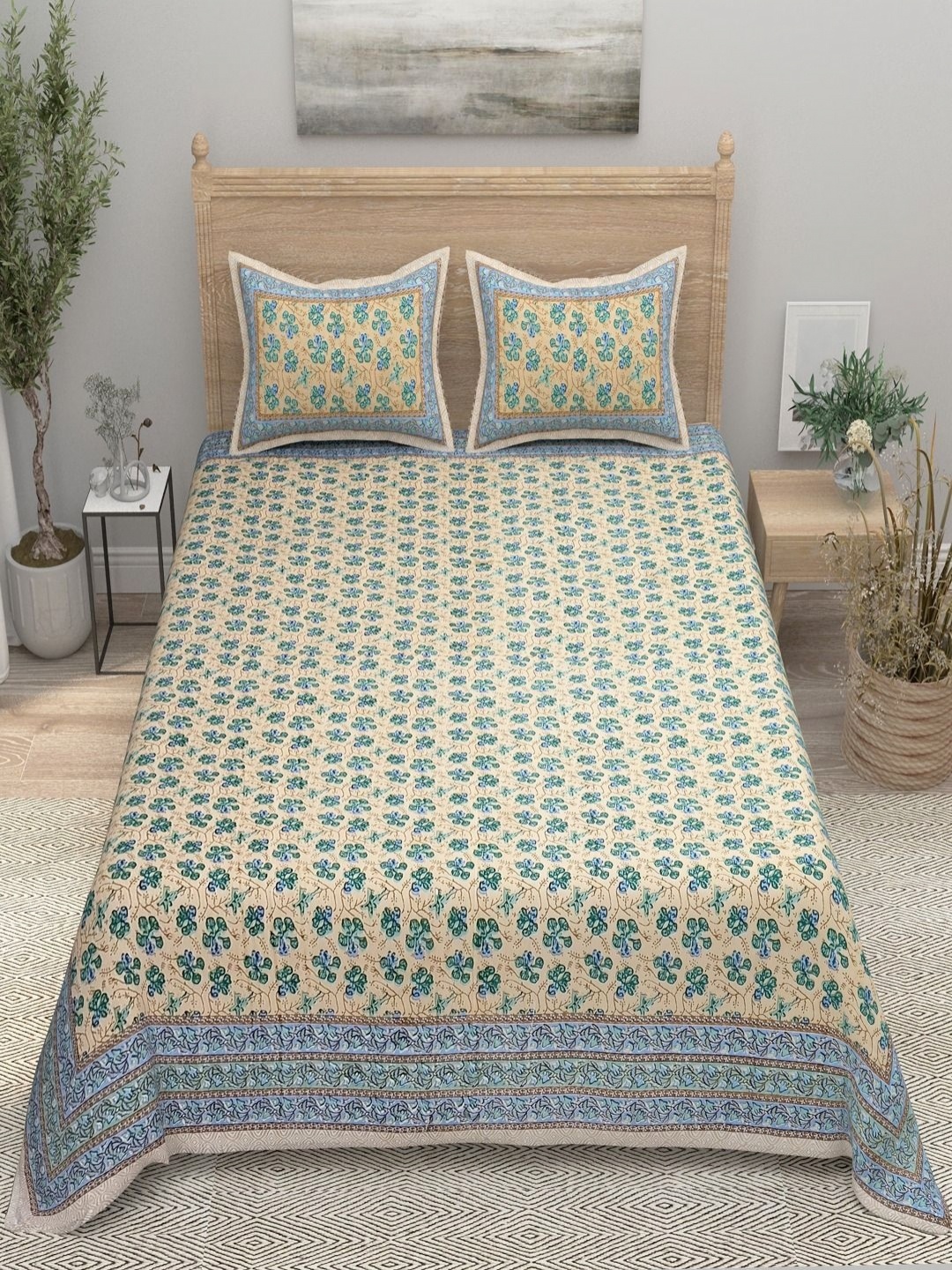 

Aura Beige & Blue Printed 144 TC Pure Cotton Double King Bedsheet With 2 Pillow Covers