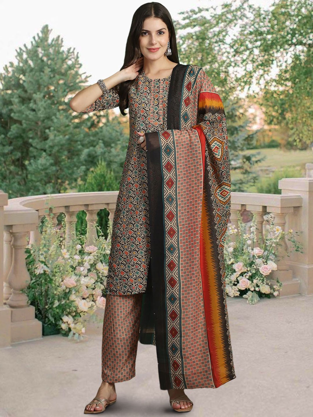 

7Threads Ethnic Motifs Printed Regular Pure Cotton Straight Kurta With Trousers & Dupatta, Black