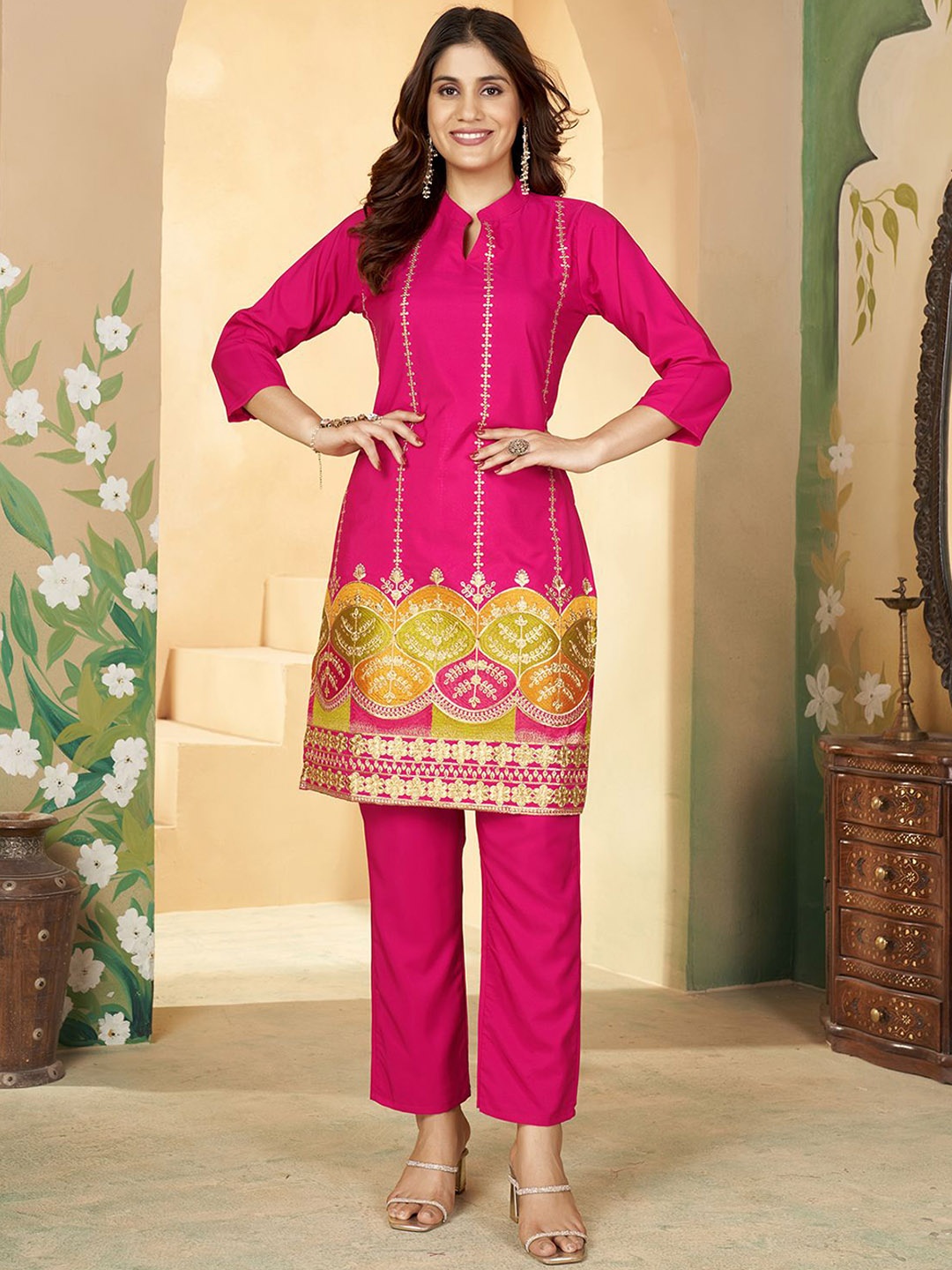 

KALINI Ethnic Motifs Woven Design Kurta with Trouser, Pink