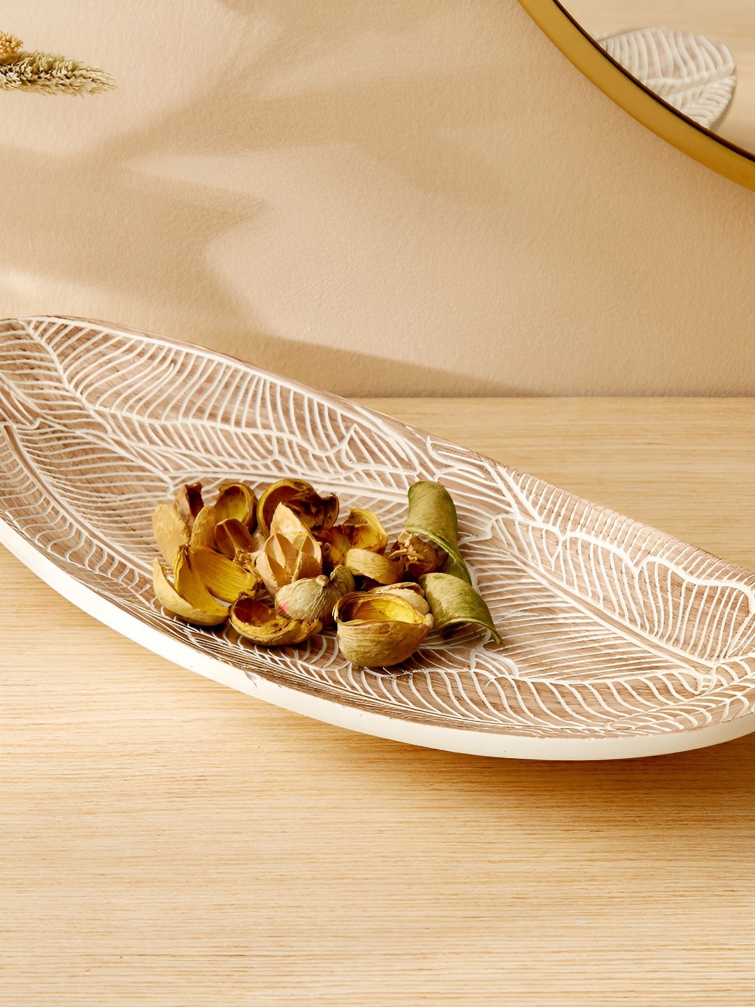 

Home Centre White & Beige Textured Food Platter