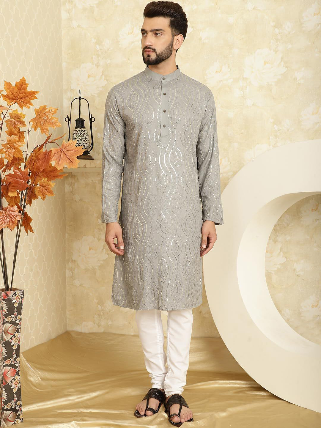 

Nimidiya Abstract Embroidered Mandarin Collar Sequinned Straight Kurta with Pyjamas, Grey