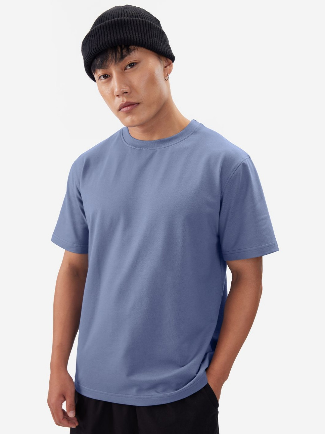 

The Souled Store Men Solid Round Neck T-shirt, Blue