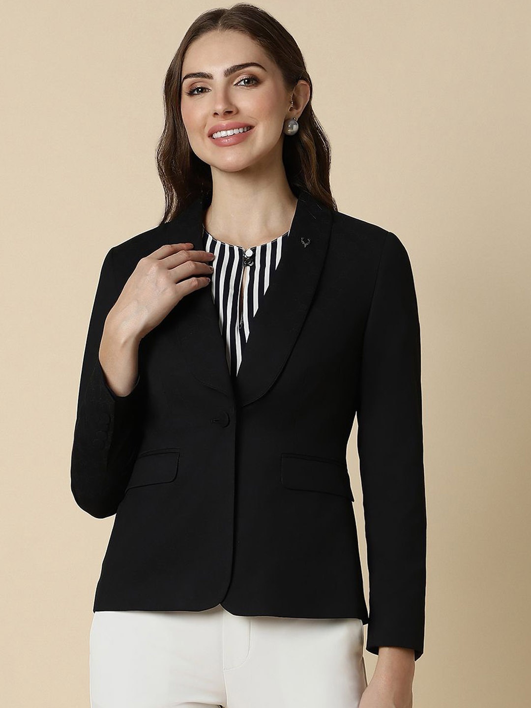 

Allen Solly Woman Shawl Collar Single Breasted Blazers, Black