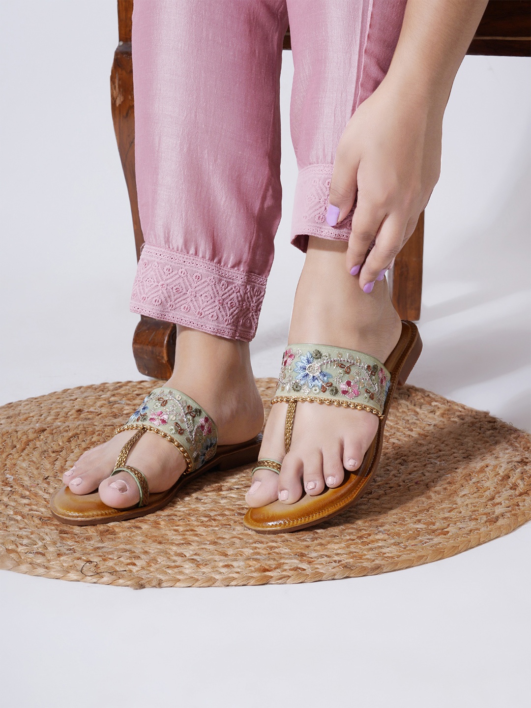 PLANET WALK Women Party One Toe Flats, Green