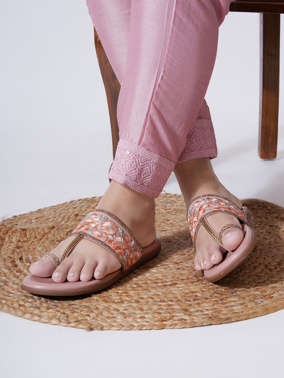 

PLANET WALK Women Embellished Party One Toe Flats, Pink