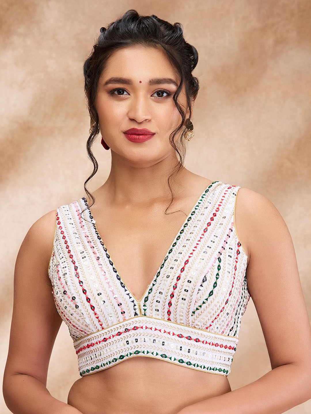 

SALWAR STUDIO Embroidered Padded Saree Blouse, Off white