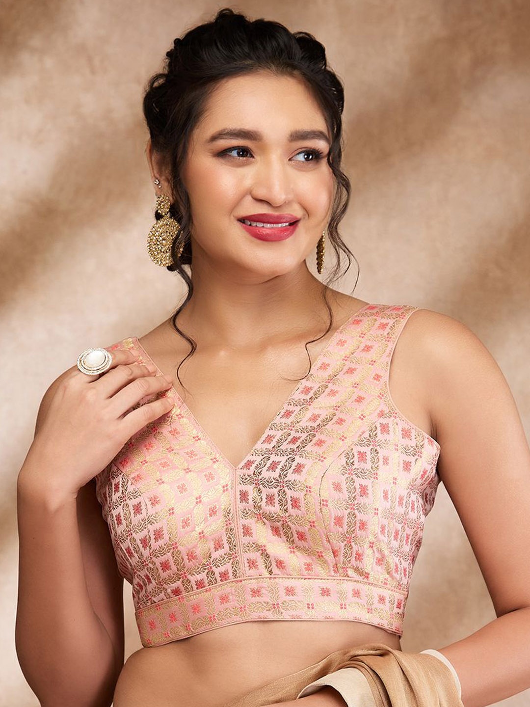 

SALWAR STUDIO Embroidered Padded Saree Blouse, Peach